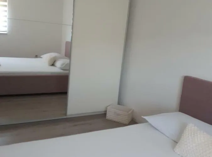 Jole 1 トロギール