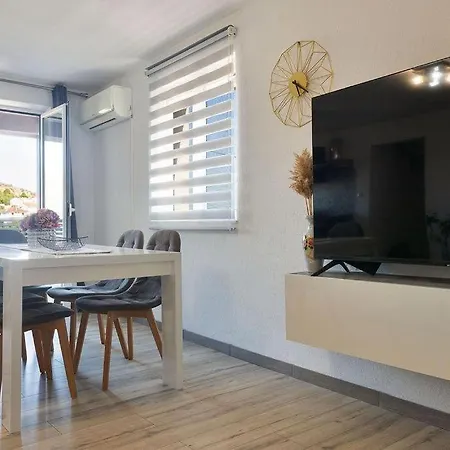 Jole 1 Appartement Trogir