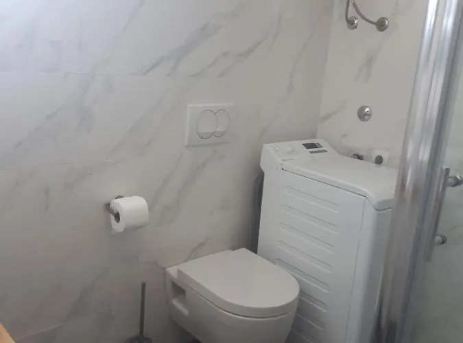 Appartement Jole 1 *